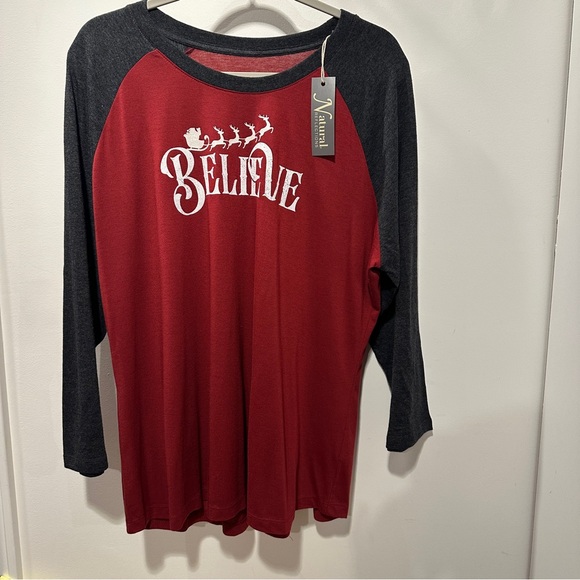 NEW Natural Reflections Charcoal and Crimson Women's Jersey Top - Picture 2 of 6